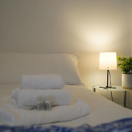 Abate Gimma Apartment 10 Minutes From St Nicholas Cathedral バーリ エクステリア 写真